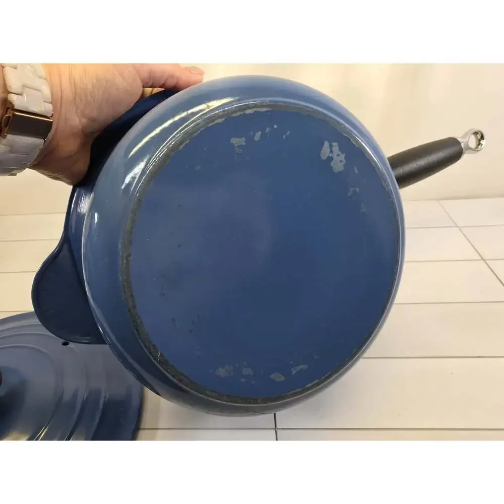 Le Creuset 2 3/4 QT Saucepan #20 Cast Iron Pot Blue W Phenolic Handle *READ!**
